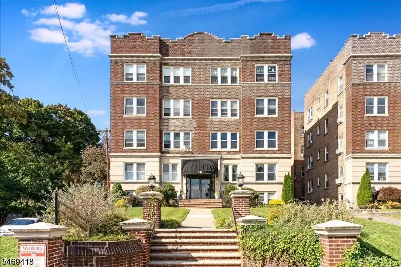 14 Forest St #102, Montclair, NJ 07042 - #1