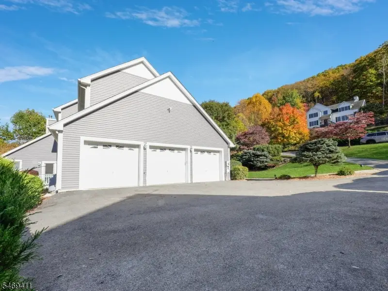 16 Forest Ridge Ter, Jefferson, NJ 07438 - #3