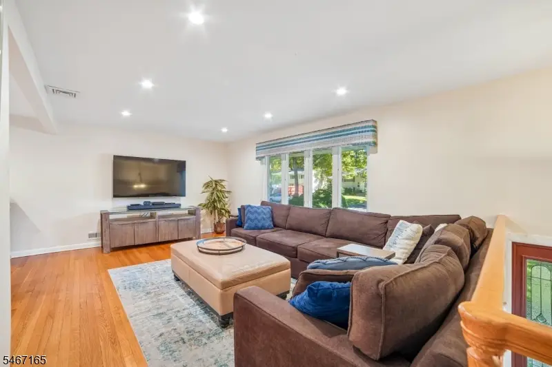 59 Trocha Ave, Livingston, NJ 07039 - #3