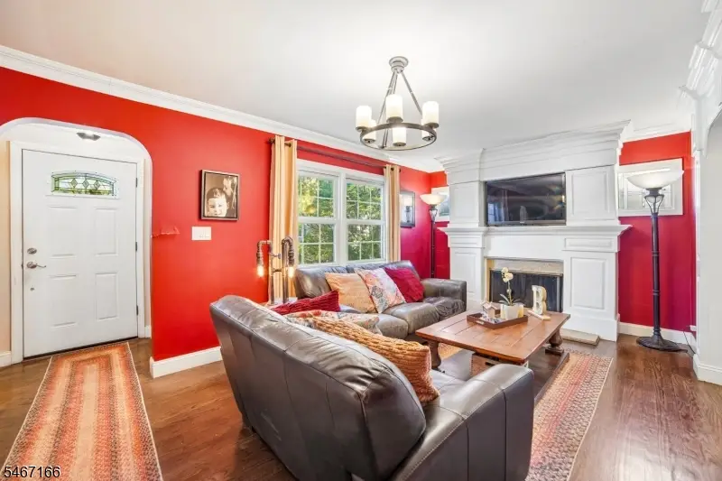 188 N Livingston Ave, Livingston, NJ 07039 - #3