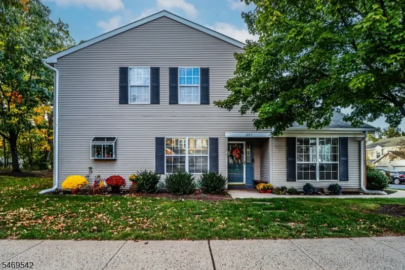 257 Luton Way, Franklin, NJ 08873 - #1