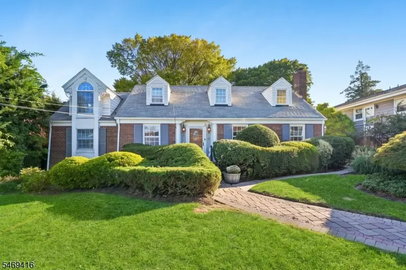 85 Chelsea Rd, Clifton, NJ 07012 - #2