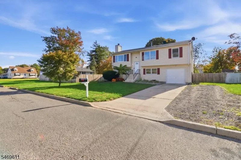 183 Arlington Ave, Franklin, NJ 08873 - #2