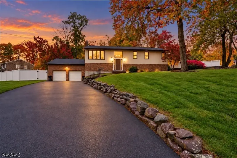 20 Wesley Dr, West Milford, NJ 07480 - #1