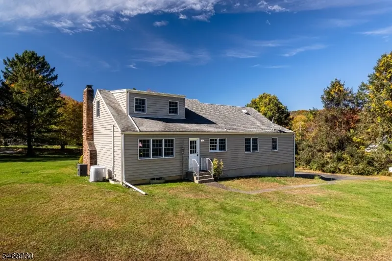 88 Old Farmers Rd, Washington, NJ 07853 - #3