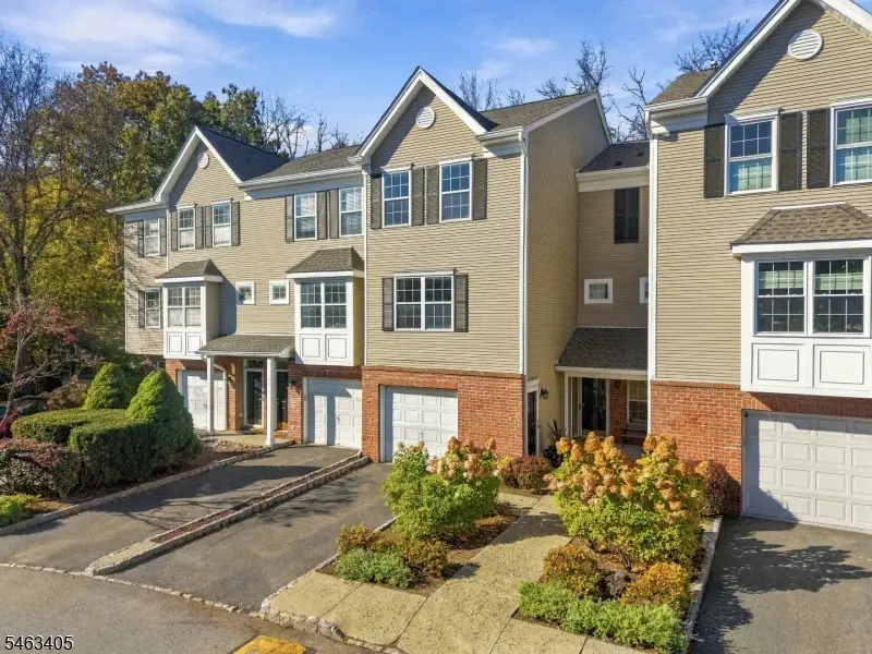 22 Greenbrook Dr #22, Bloomfield, NJ 07003 - #3