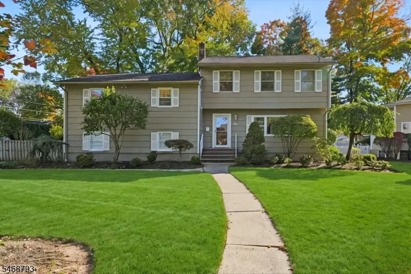 1 Fredon Dr, Livingston, NJ 07039 - #1