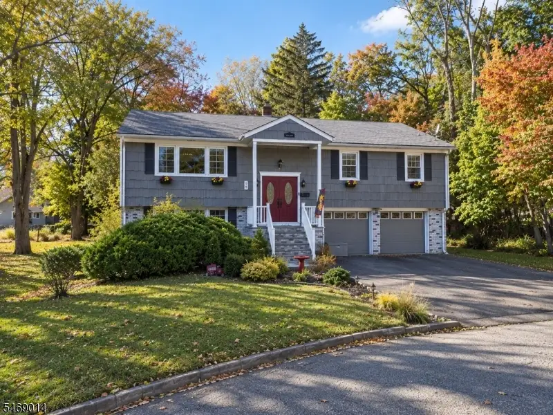 19 Nugent Pl, Westwood, NJ 07675 - #2