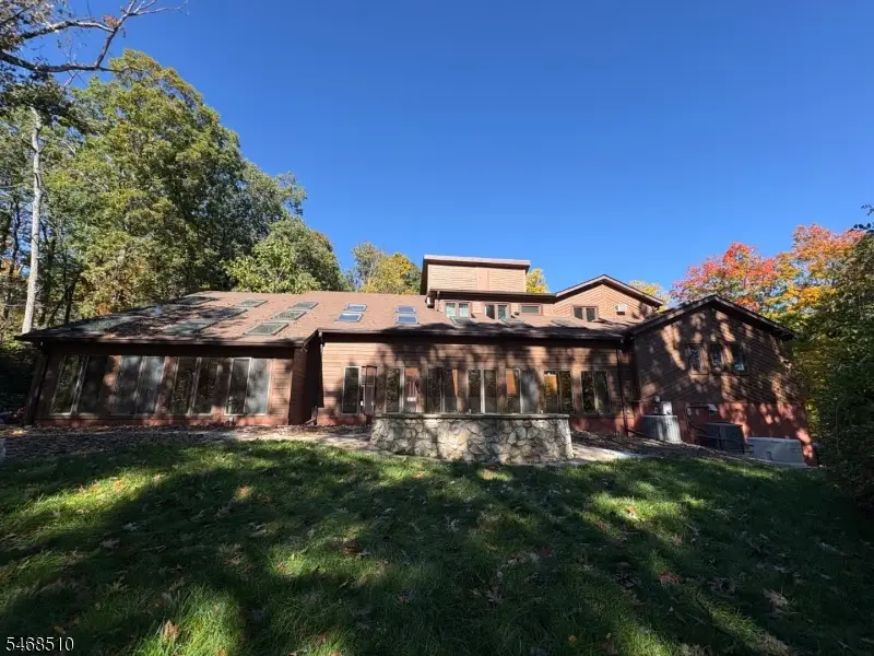 34 Lord William Penn Dr, Morris, NJ 07960 - #1