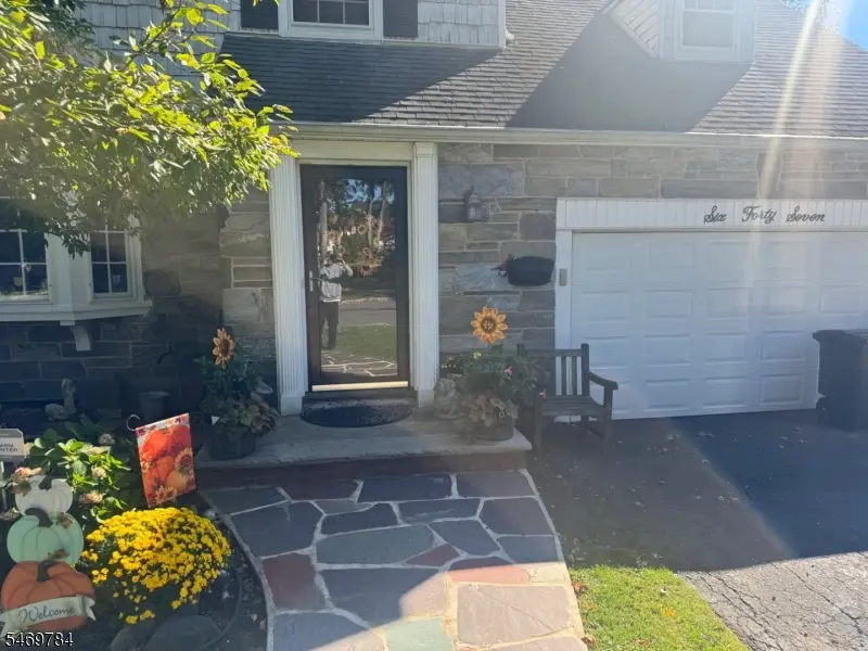 647 Duquesne Ter, Union, NJ 07083 - #3