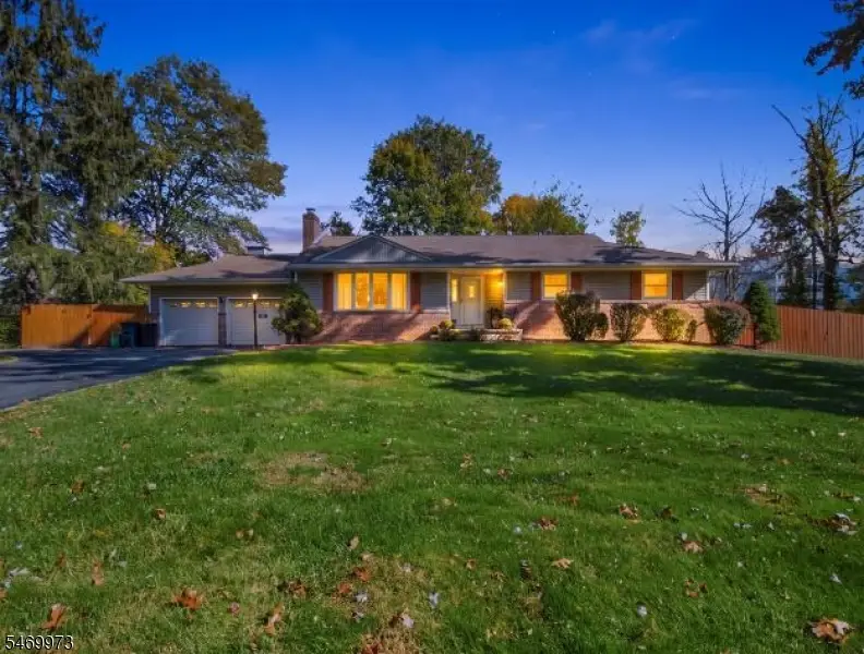 63 Sun Valley Way, Morris Plains, NJ 07950 - #2