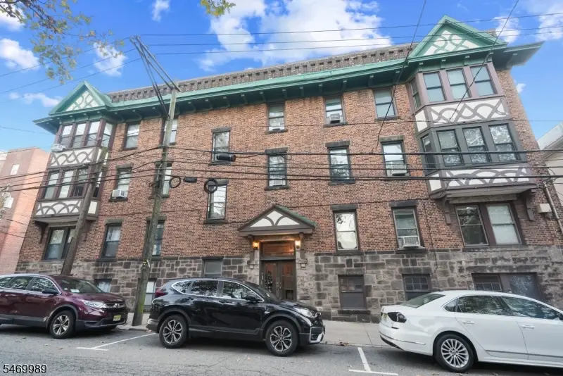 33 62nd St #5, West New York, NJ 07093 - #1