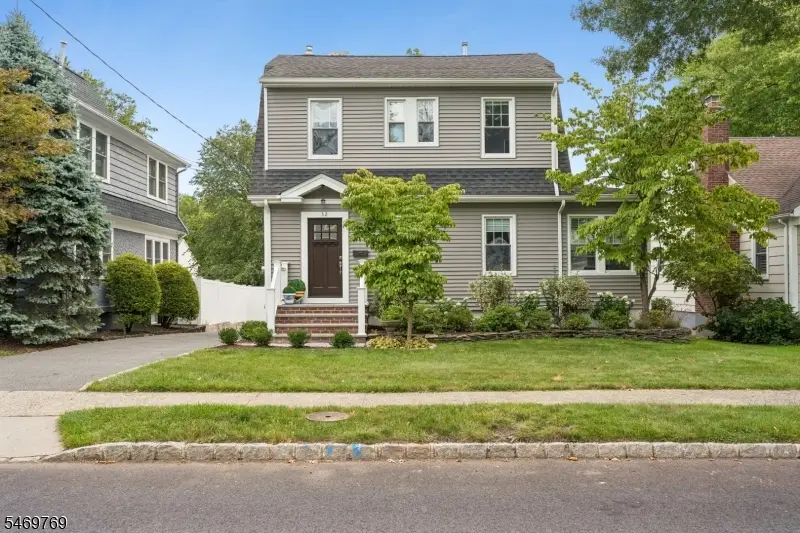 32 Lewis Ave, Summit, NJ 07901 - #1