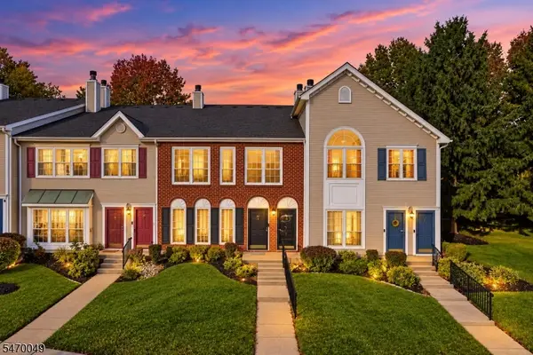 118 Amethyst Way, Franklin Twp., NJ 08823