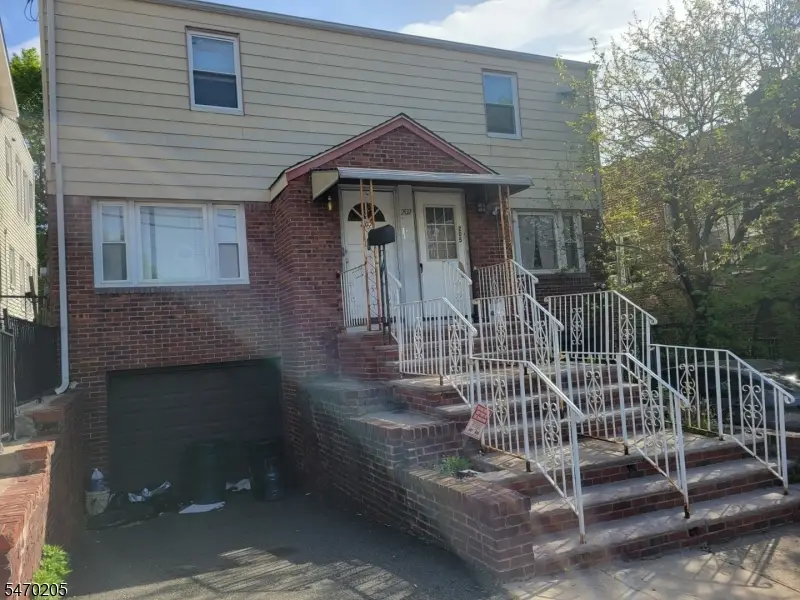 207 Williamson Ave, Hillside, NJ 07205 - #1