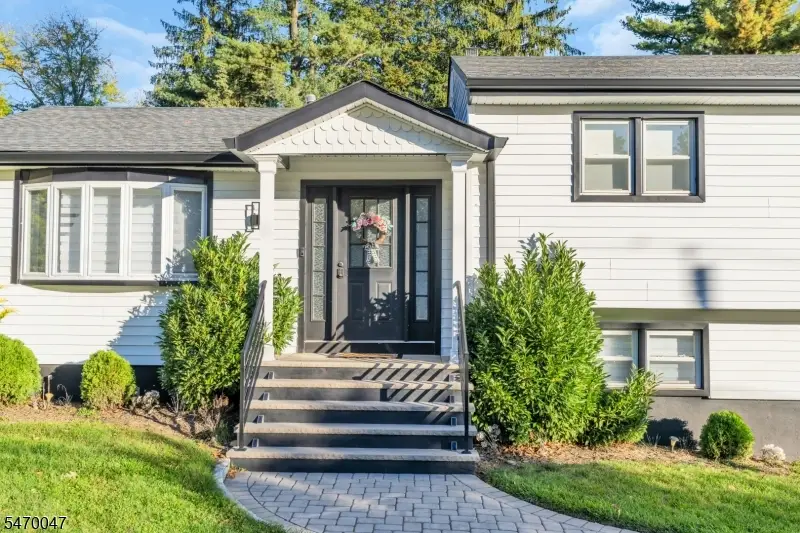 32 Mandon Dr, Wayne, NJ 07470 - #2