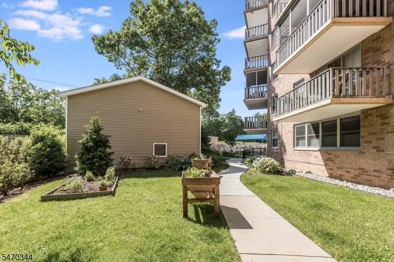 530 Valley Rd #6G, Upper Montclair, NJ 07043 - #2