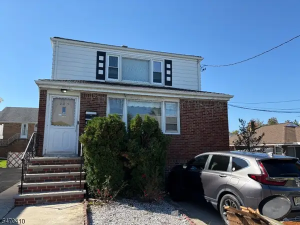 205 Eagle St, North Arlington Boro, NJ 07031