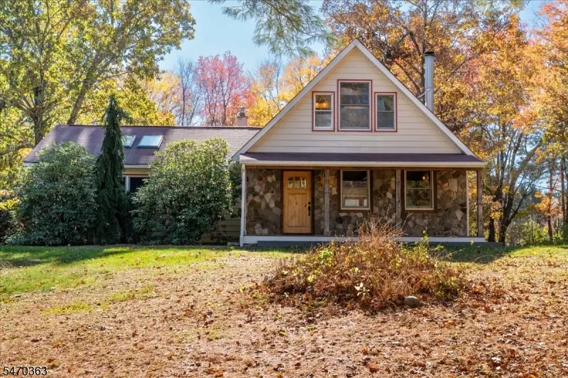 162 Halsey Rd, Hampton, NJ 07860 - #1