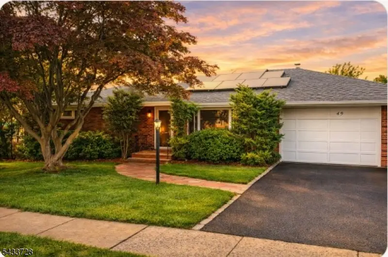49 Kipp Ave #2, Elmwood Park, NJ 07407 - #1