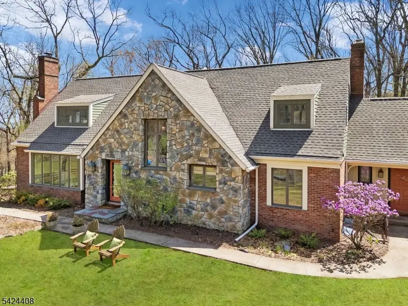 75 Farmersville Rd, Tewksbury, NJ 07830 - #1