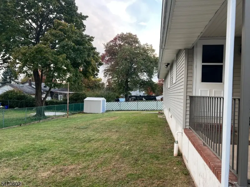 33 Sumner Ave, Franklin, NJ 08873 - #3