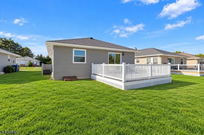 16 Bolans Ct, Berkeley, NJ 08757 - #2