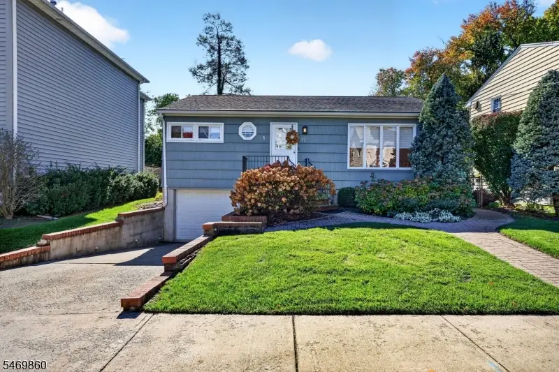 37A Gray St, Montclair, NJ 07042 - #2