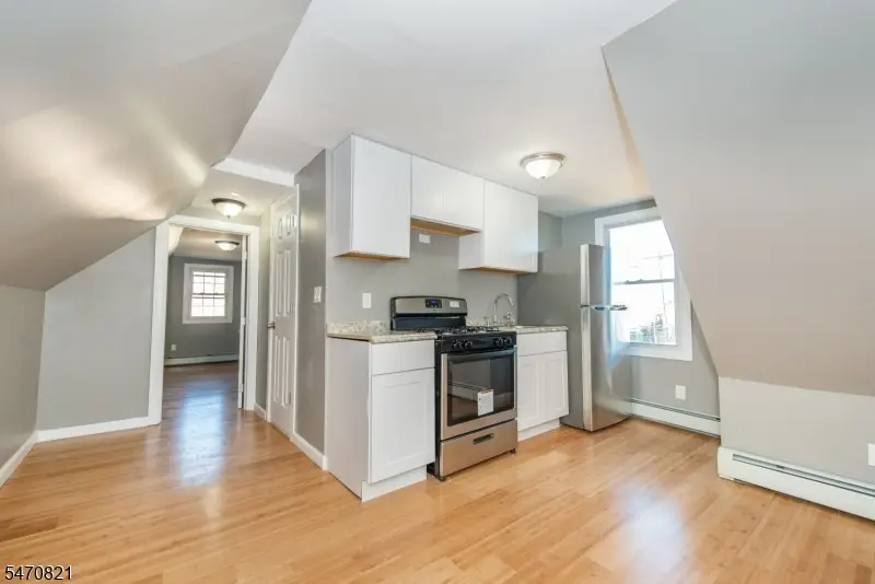 581 E 18th St, Paterson, NJ 07514 - #2