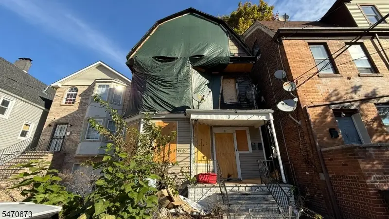 127 11th Ave, Newark, NJ 07107 - #1