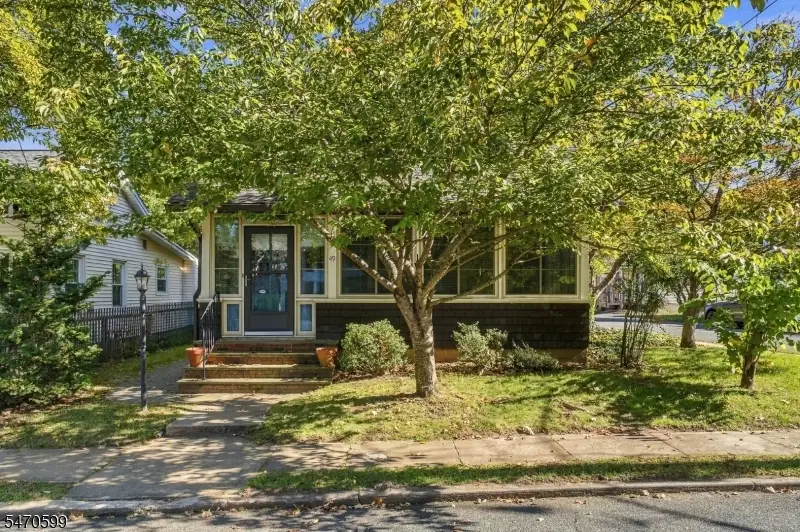 49 Franklin St, Franklin, NJ 08873 - #3