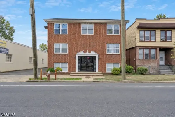 634 S Broad St #C2, Elizabeth City, NJ 07202