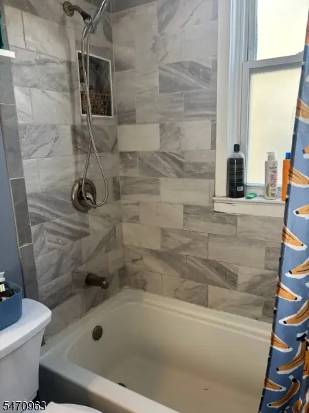 271 Leslie St, Newark, NJ 07112 - #3