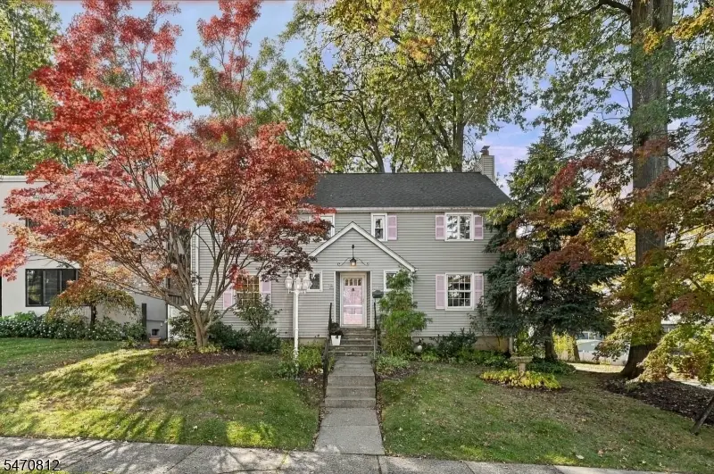 69 Edgewood Ave, Clifton, NJ 07012 - #2