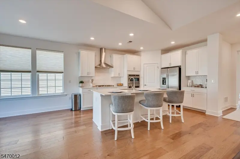 62 Vizcaya Dr, Monroe, NJ 08831 - #2