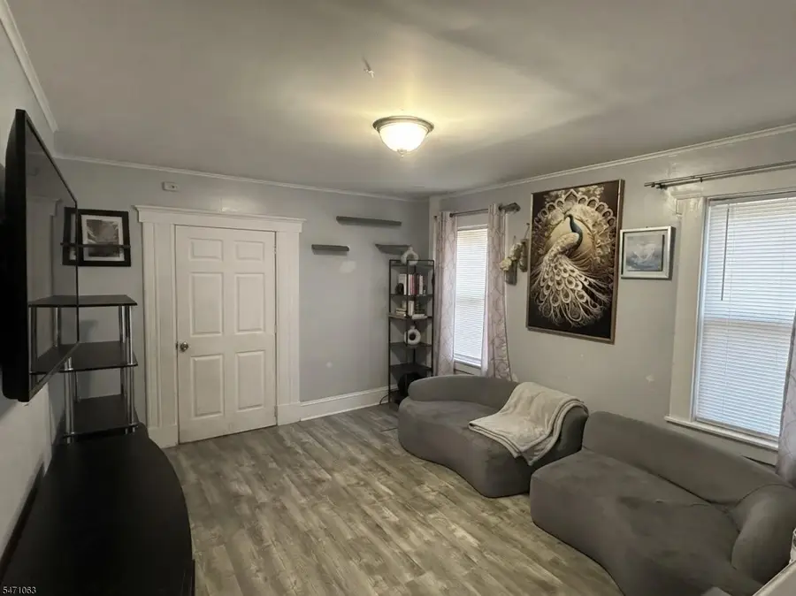 326 Gist Pl #2, City Of Orange, NJ 07050 - #2