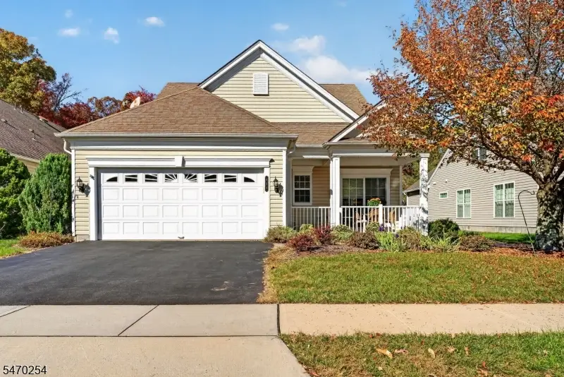 664 Post Ln, Franklin, NJ 08873 - #1
