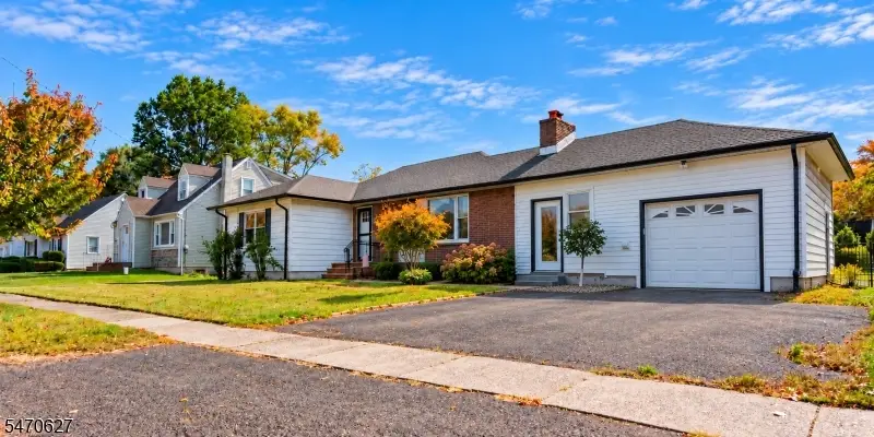 166 Union Ave, Somerville, NJ 08876 - #1