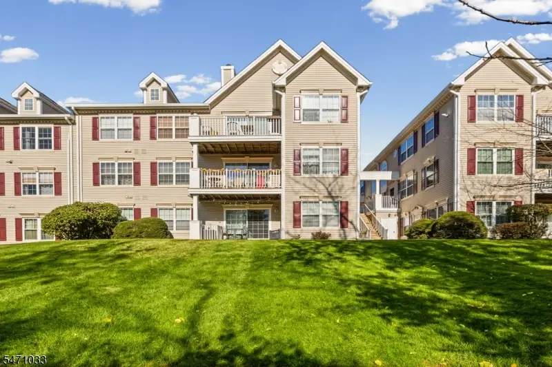 1218 Magnolia Ln, Branchburg, NJ 08876 - #1