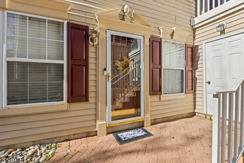 1218 Magnolia Ln, Branchburg, NJ 08876 - #2