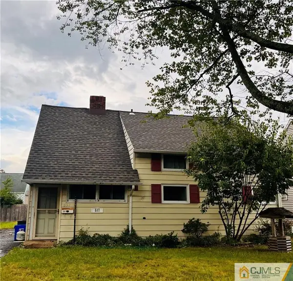 -537 Lorraine Avenue, Middlesex, NJ 08846