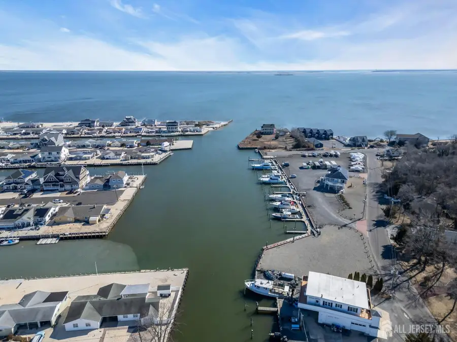 -33 Pennsylvania Avenue, Waretown, NJ 08758 - Image #3