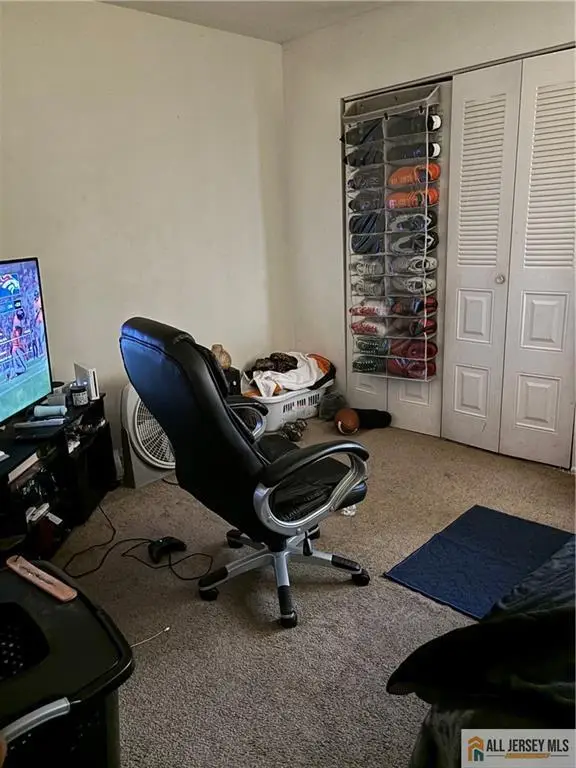 -2004 Greenwood Drive, Lindenwold, NJ 08021 - Image #3