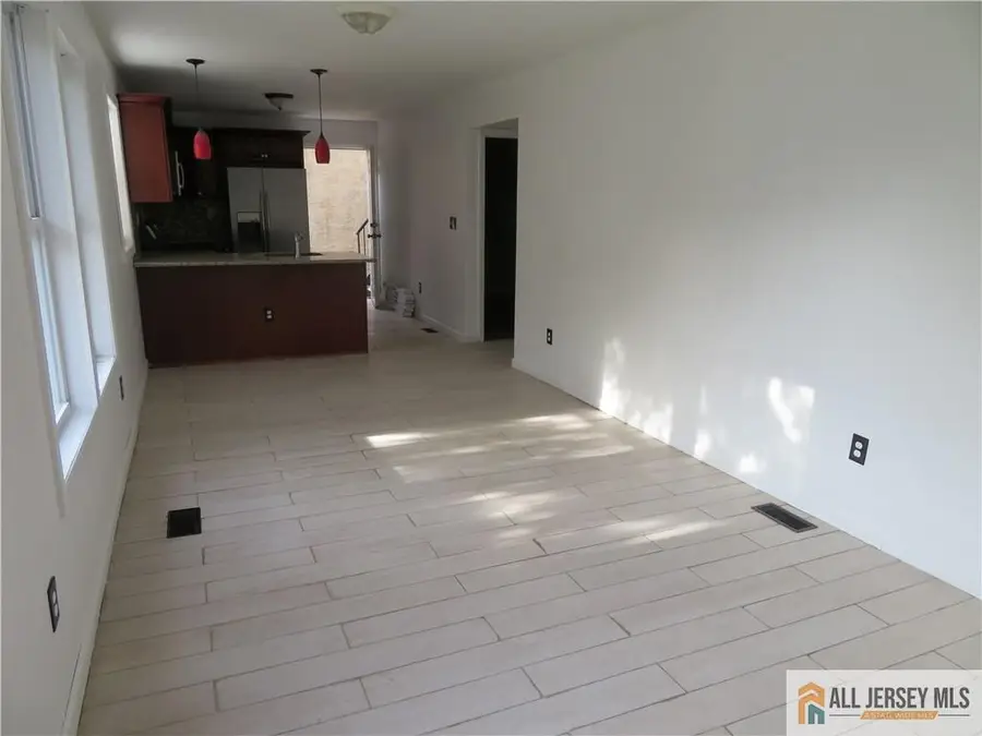 -71 Erie Street, Elizabethport, NJ 07206 - Image #3