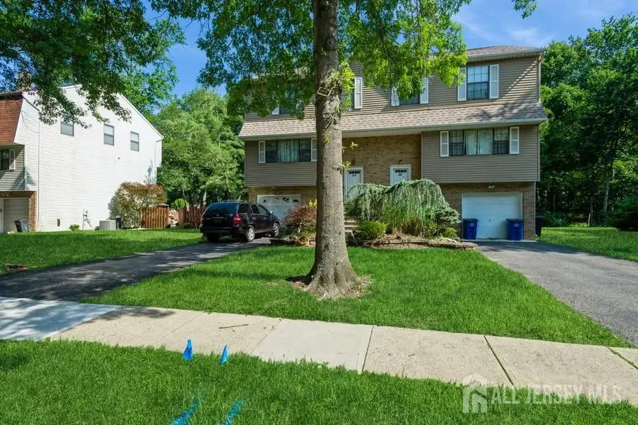 -56 Dortmunder Drive, Manalapan Township, NJ 07726 - Image #1