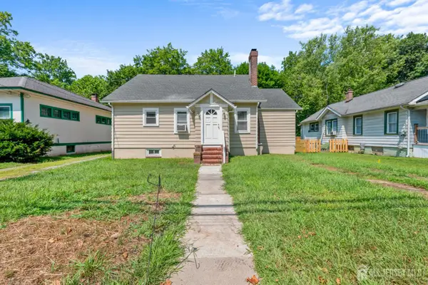 -40 Washington Avenue, Oxford, NJ 07863