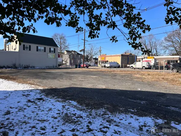 -179 Liberty Street, Fords, NJ 08863