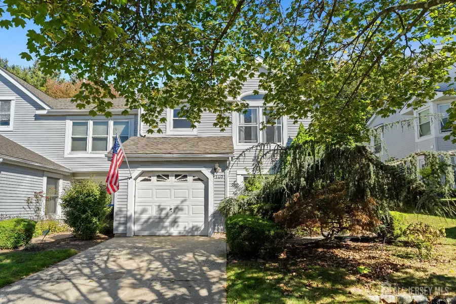 -140 Magee Court, East Brunswick, NJ 08816 - Image #2