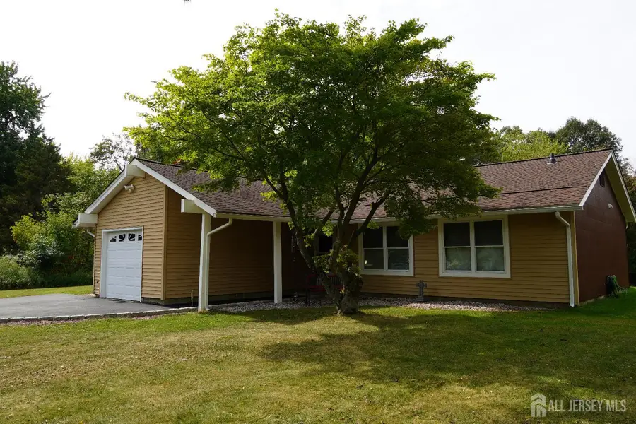 -5 Summit Avenue, Manalapan Township, NJ 07726 - Image #3