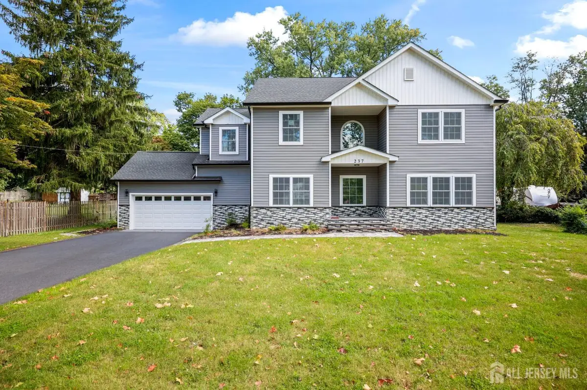 -237 Varsity Avenue, Princeton, NJ 08540 - Image #1